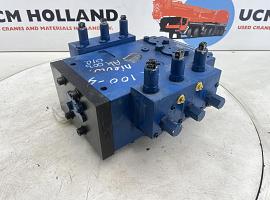Demag AC 100-4 main valve block